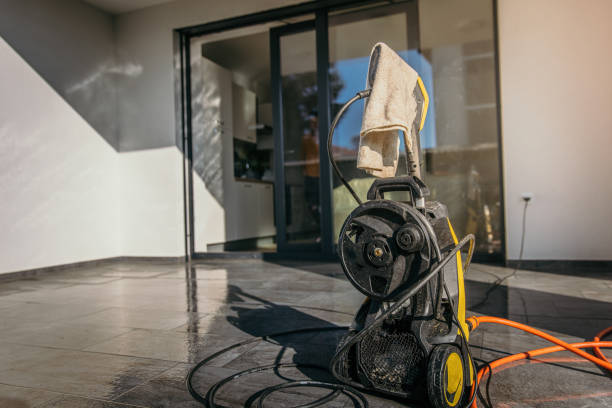 Best Parking Lot and Garage Cleaning  in North St Paul, MN